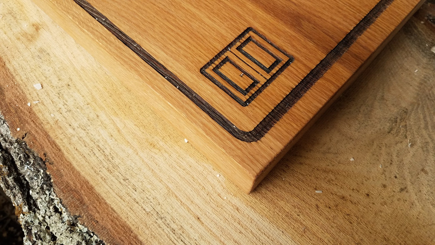 Square Body Red Oak Slab Cutting Board-Custom Engraving