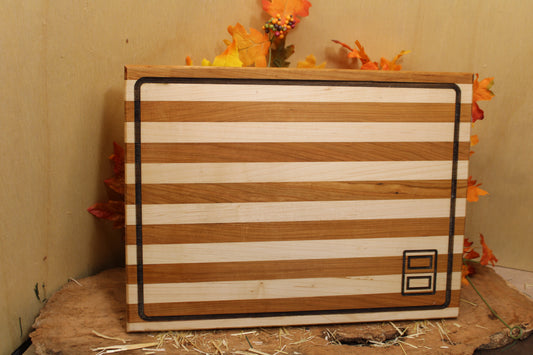Square Body Maple/Cherry Edge Grain Cutting Board